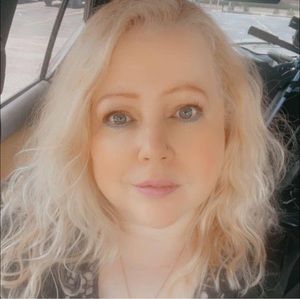 Meet your Posher, Stacey